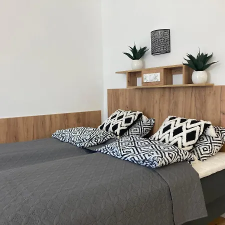 Nowy Płomykówka W Willi Sowiej Apartamento