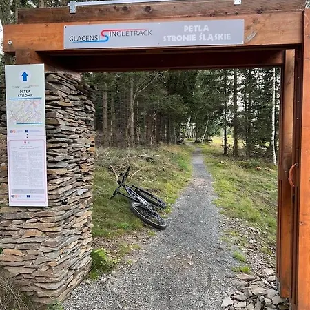 アパート Nowy Plomykowka W Willi Sowiej